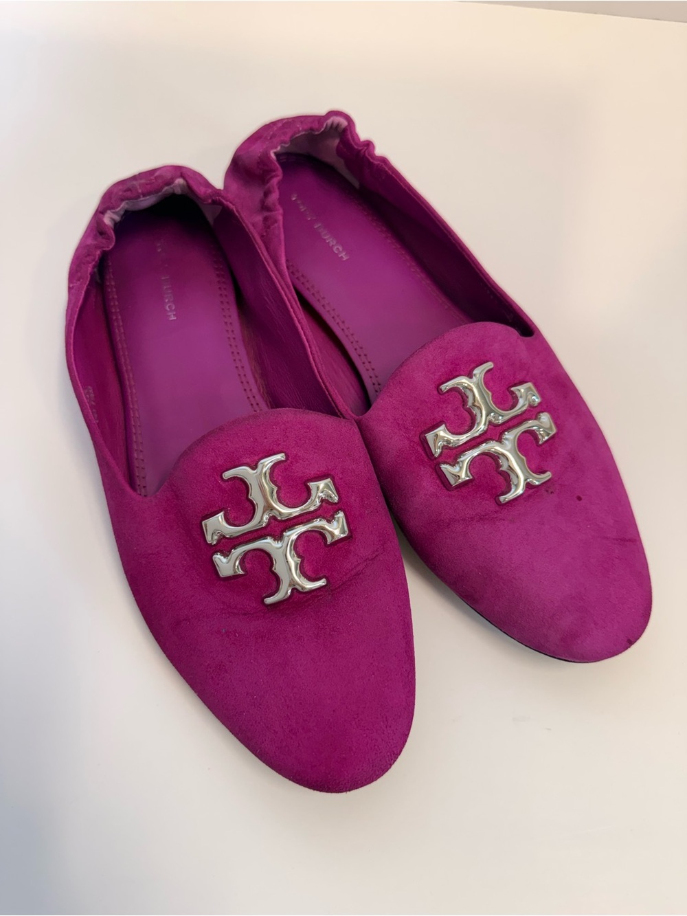 Tory Burch Eleanor Loafer Suede Fuchsia Pink Flats Size 7.5 - Picture 1 of 11